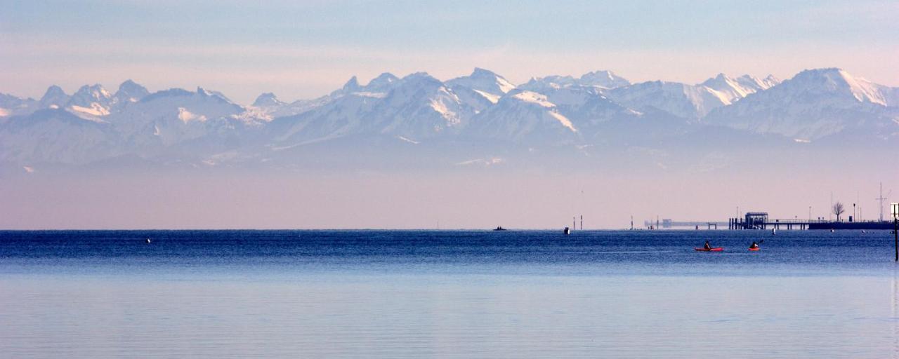 Familienfreundliches Ferienhaus Amara Mit Garten Und Terrasse - Friedrichshafen Am Bodensee Kültér fotó