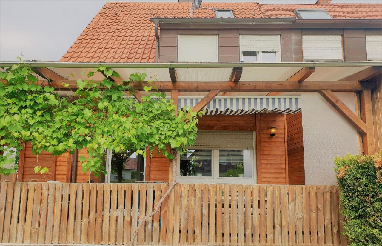 Familienfreundliches Ferienhaus Amara Mit Garten Und Terrasse - Friedrichshafen Am Bodensee Kültér fotó